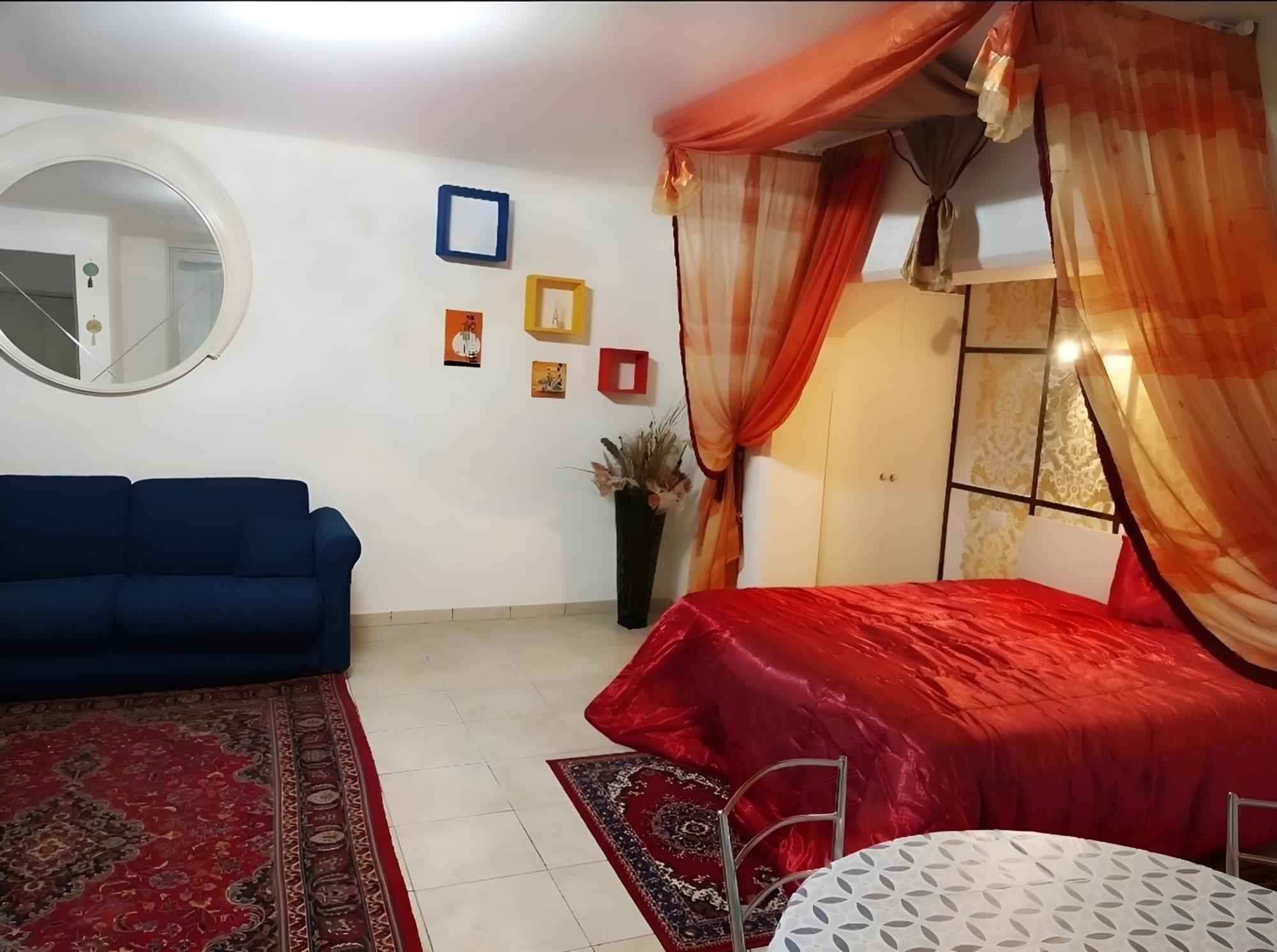 Casa Vacanza La Maison De Losyram Art サレルノ エクステリア 写真