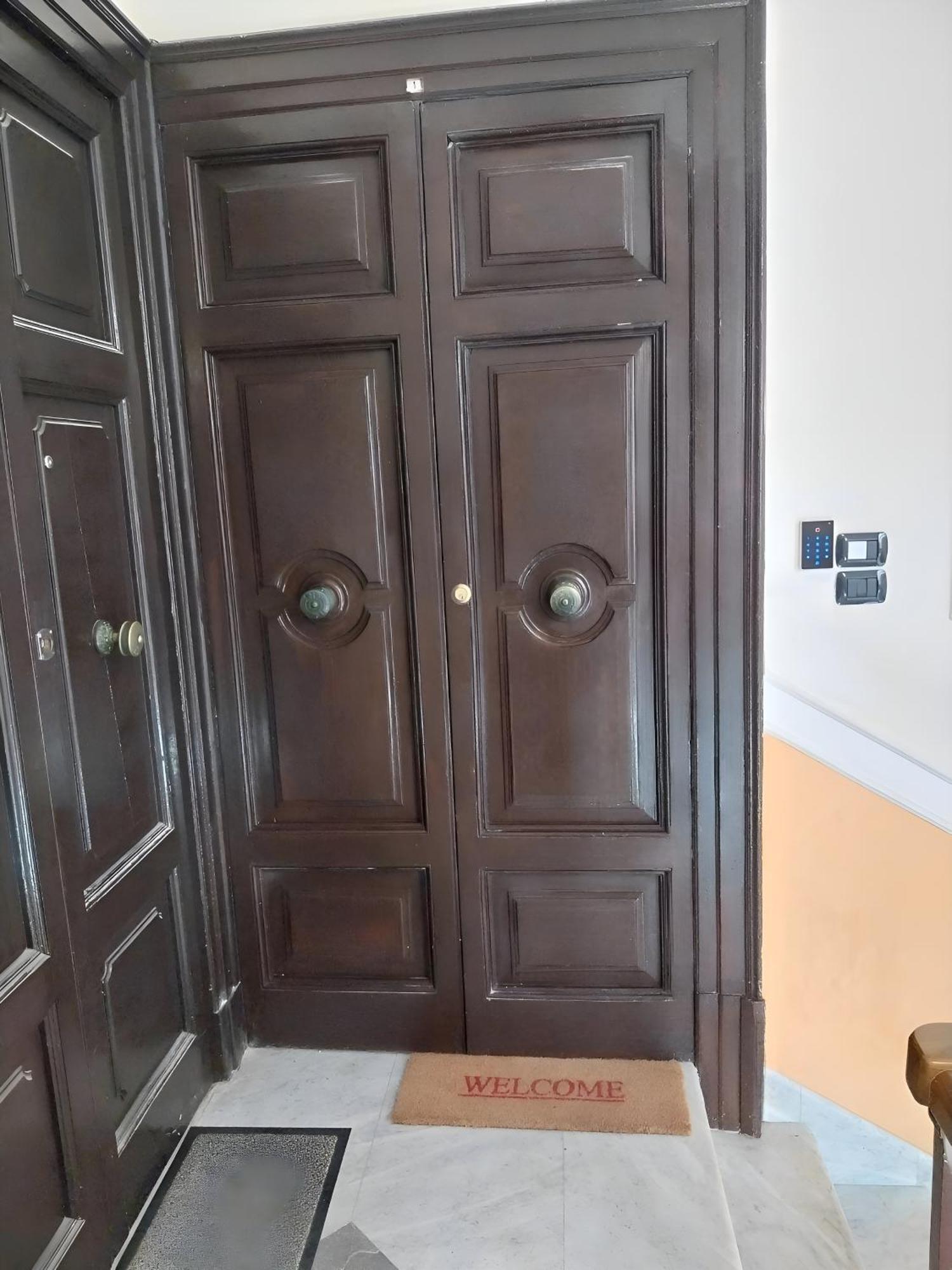 Casa Vacanza La Maison De Losyram Art サレルノ エクステリア 写真